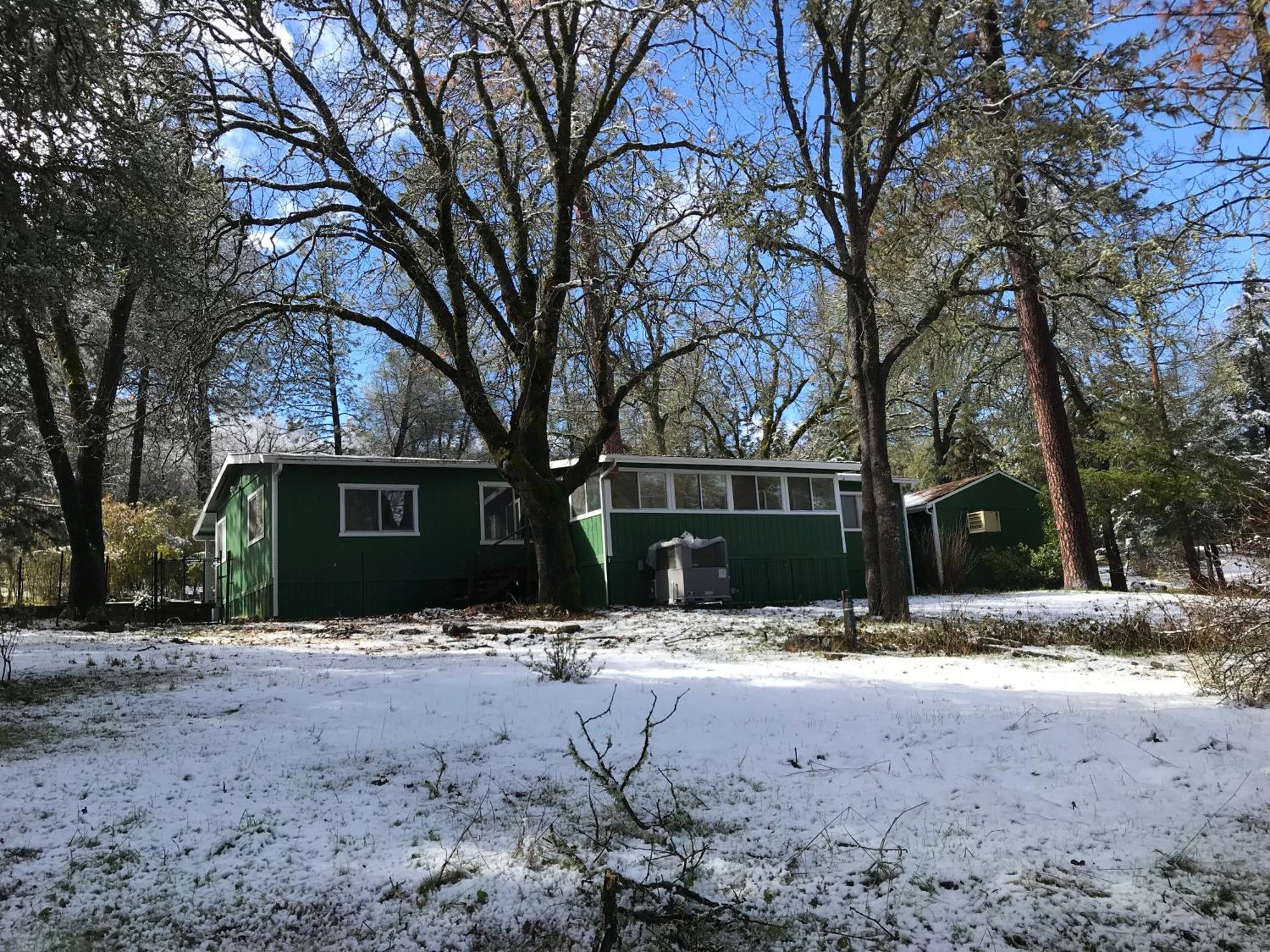 Green Cabin In Midpines Luaran gambar